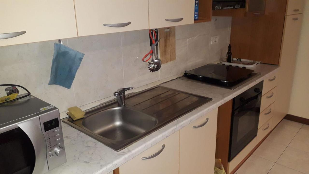 شقة Lecco Centro - Casa Indipendente المظهر الخارجي الصورة