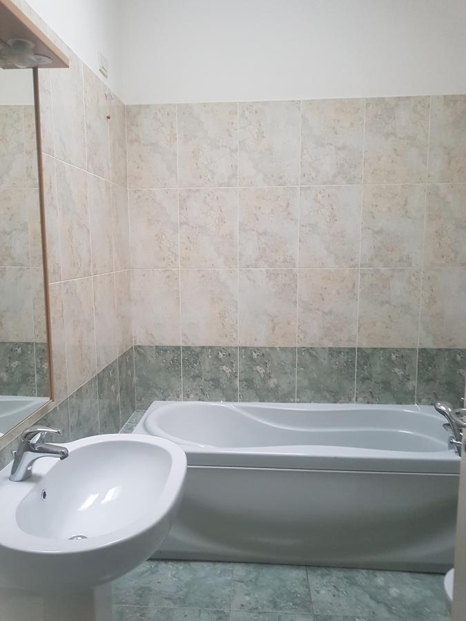 شقة Lecco Centro - Casa Indipendente المظهر الخارجي الصورة